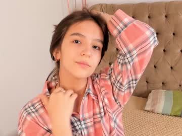 Cam stars girl catherineandrea image #2597279