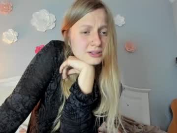 Cam stars girl scartit image #4274328