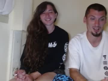 Cam stars couple turn_on_the_ac image #5025592