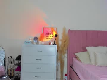 Cam stars girl veroniqe_lounge image #2894376