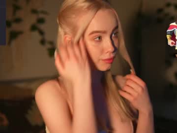 Cam stars girl mother__of__dragons image #5594748