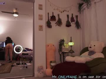 Cam stars girl evelynpiers image #3456662