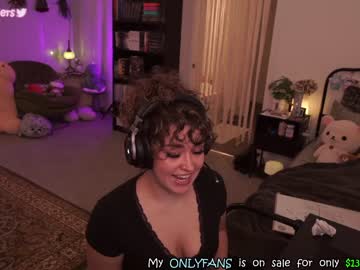 Cam stars girl evelynpiers image #4728168