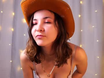 Cam stars girl helenmoors image #5794152