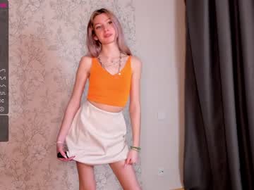 Cam stars girl princess_hug image #3510089
