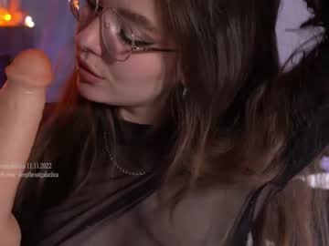 Cam stars girl _deepthroatgalactica image #3058588
