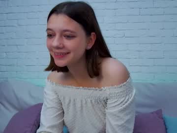 Cam stars girl lilly_bb_girl image #2611972