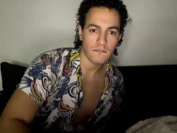 Cam stars couple chulo33333 image #6055574