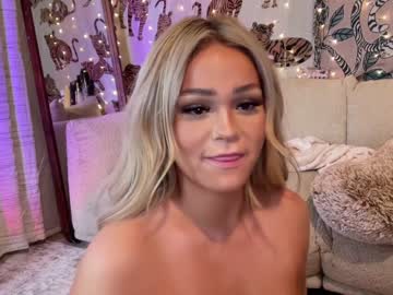 Cam stars girl ari_02 image #6757972