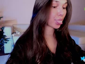 Cam stars girl hollyextra image #5976112