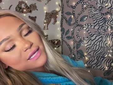 Cam stars girl ari_02 image #5333468