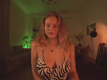 Cam stars girl thelawofattraction image #432095