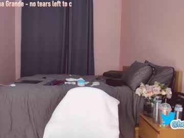 Cam stars girl hollyextra image #2192034
