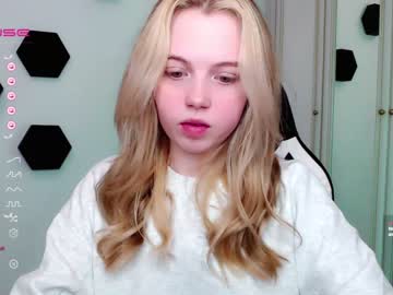 Cam stars girl small_blondee image #4202507