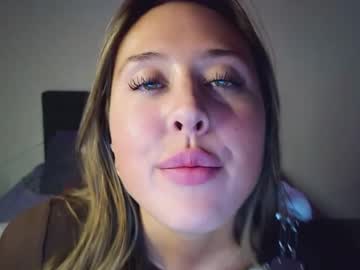 Cam stars girl lunaaluvv image #7025500