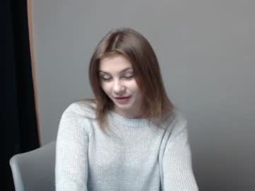 Cam stars girl relax_nina image #472358