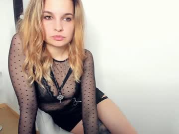 Cam stars girl kiss_tenderness image #1360069