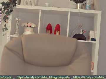 Cam stars girl mia_milagros image #2194389