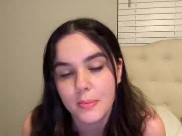 Cam stars girl gia_is_horny image #3908842