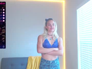 Cam stars girl petitebrat image #2779082
