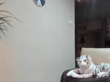 Cam stars girl sofiaandwonderland image #2722826