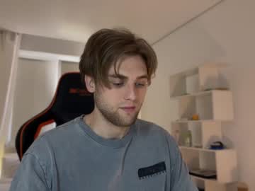 Cam stars man devilnut1 image #4195382