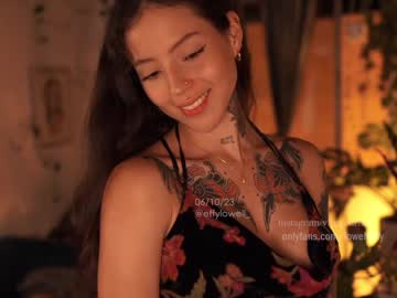 Cam stars girl effylowell_ image #5396309