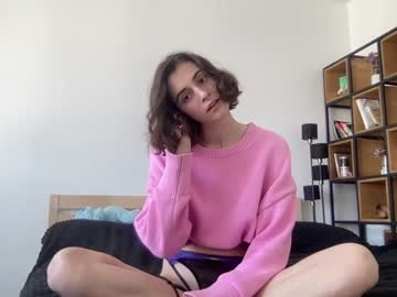 Cam stars girl wonderland_stia image #5442140