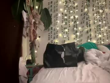Cam stars girl bananascoconutz image #6324658