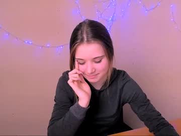 Cam stars girl emillygreys_ image #1048741