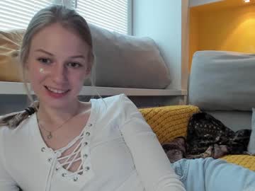 Cam stars girl magic_couple13 image #6433631