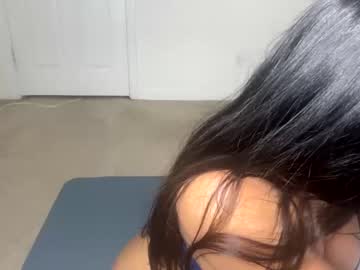 Cam stars girl emjayyplays image #6330239