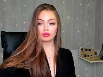 melanybunny cam stars