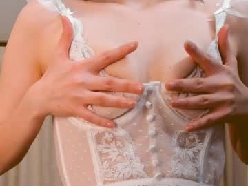 Cam stars girl amandamedrano image #3676018