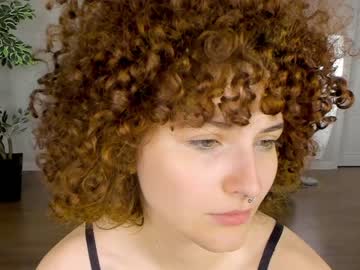 Cam stars girl curlymonicca image #4781783