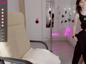 Cam stars girl lily_ewing image #2815289