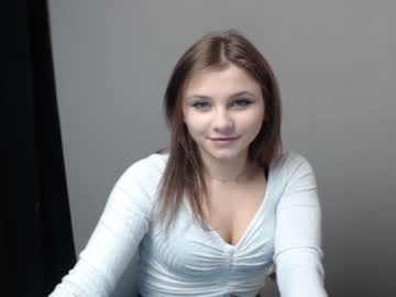 Cam stars girl relax_nina image #422097
