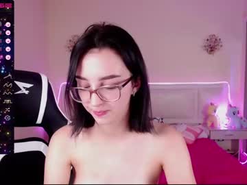 Cam stars girl queen_kitty1818 image #2957469