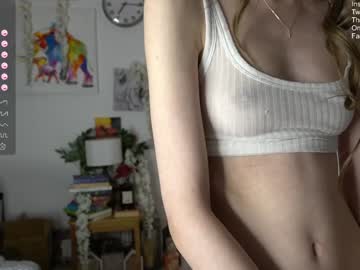 Cam stars girl petitegonwild image #6209630