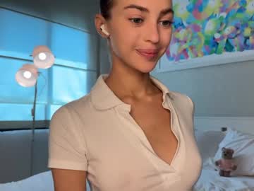 Cam stars girl cuteelsa_ image #6195346