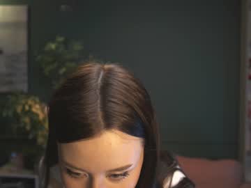 Cam stars girl ella_knockers_xl image #1227223