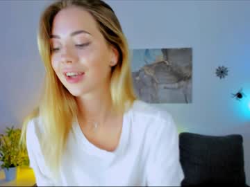 Cam stars girl emmi_rosee image #2950243