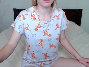 Cam stars girl kittycat__meow_ image #4381185