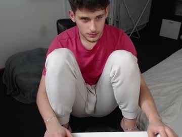 Cam stars man roberto_twink1 image #875428