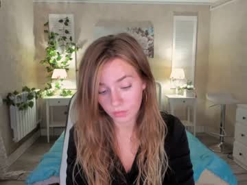 Cam stars girl over_the_moon_ image #2676956