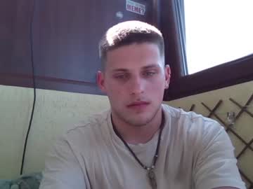 Cam stars man roberto_twink1 image #4511576