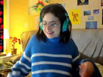 Cam stars girl nessaa_moree image #3720608