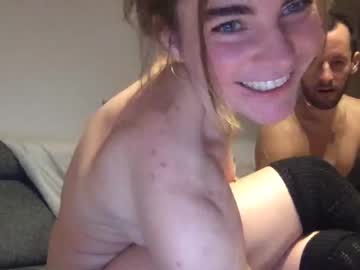 active_couple cam stars
