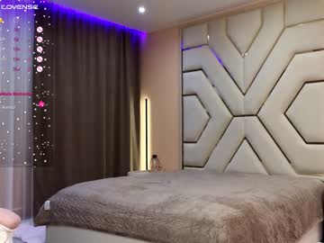 Cam stars couple brightrays__ image #6873288