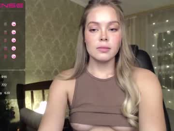 Cam stars girl shykitten111 image #1072591